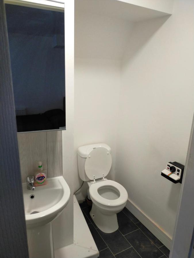 4 Bed Entire House - Heart Of The City - Near Sufc Sheffield Exterior photo